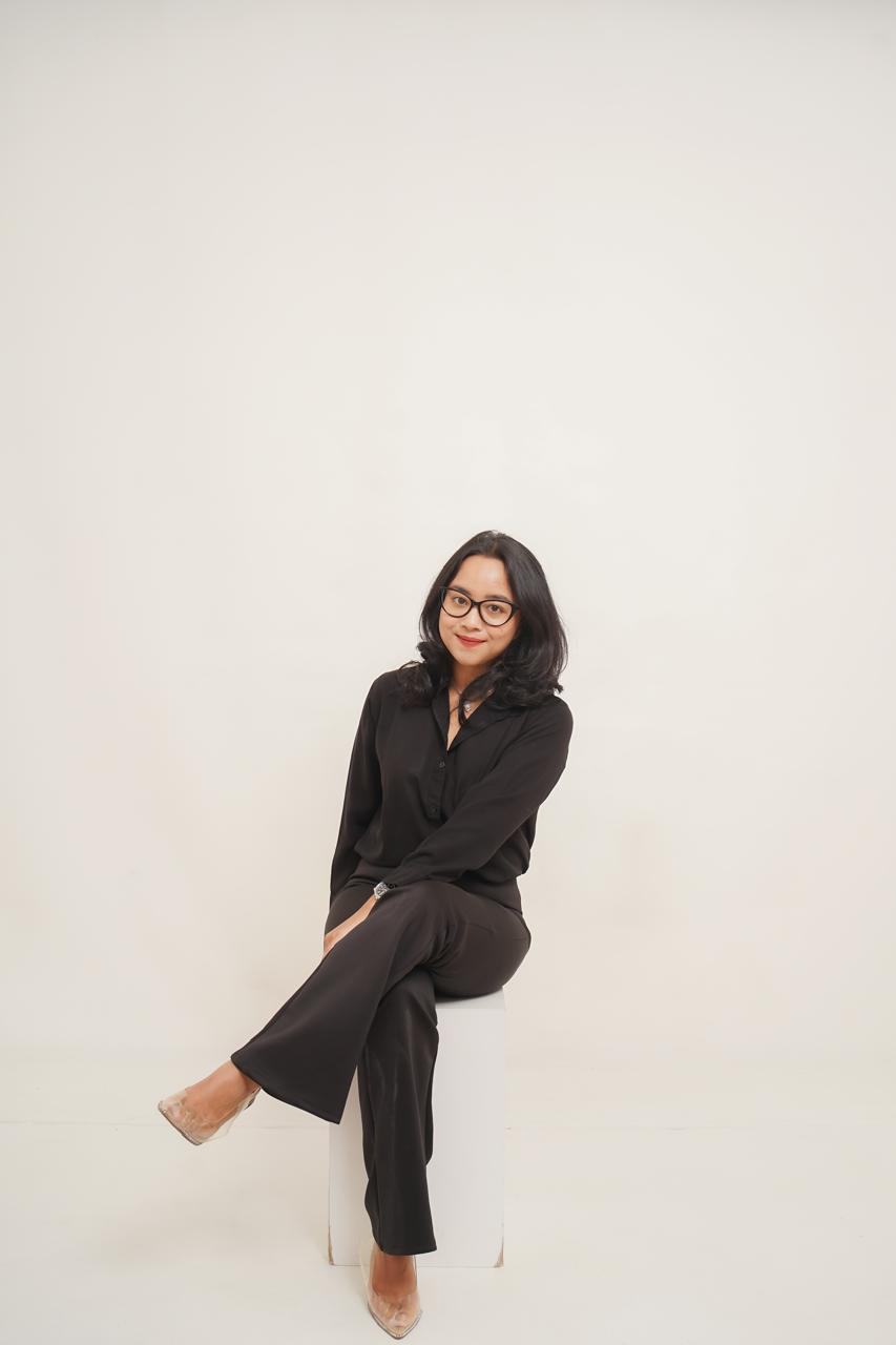 Anggiari Anashafira-HR Senior Officer